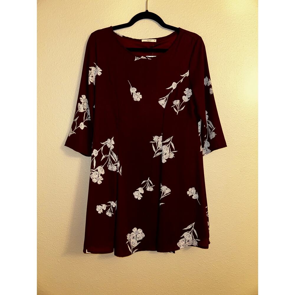 Le Lis Bohme Boho Hippie Cottagecore Floral Girly Fairy Core Shift Dress
